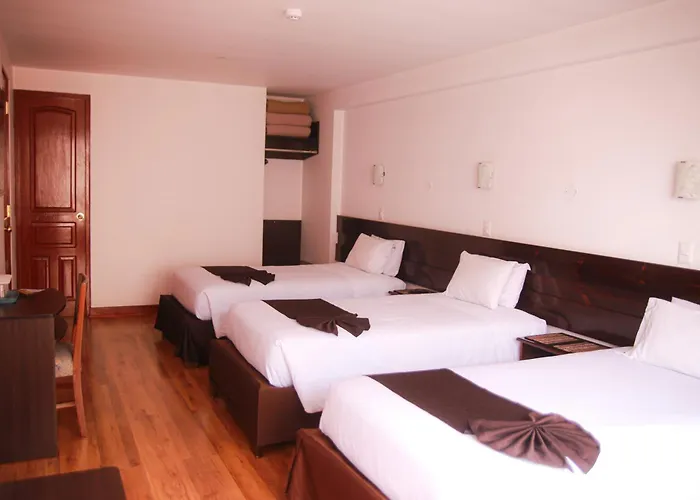 Illas Hotel 4*
