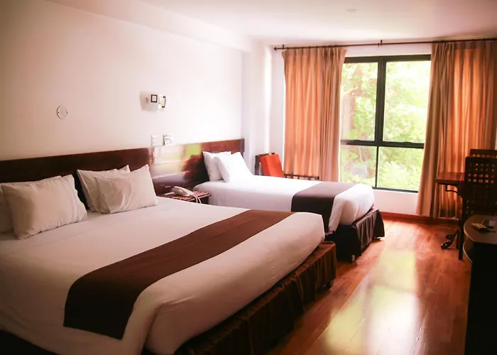Illas Hotel 4*