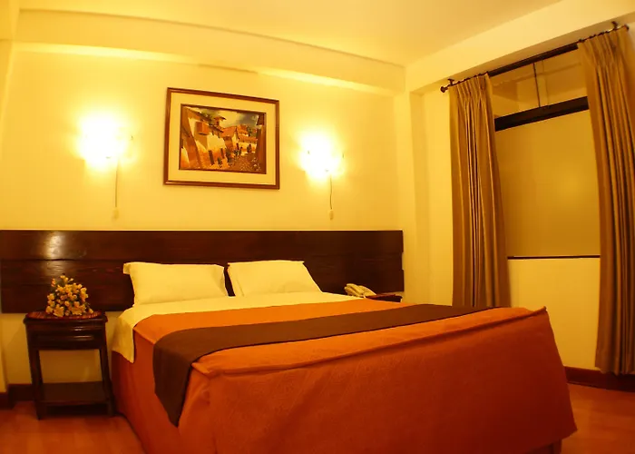 Hotel Illas 4*