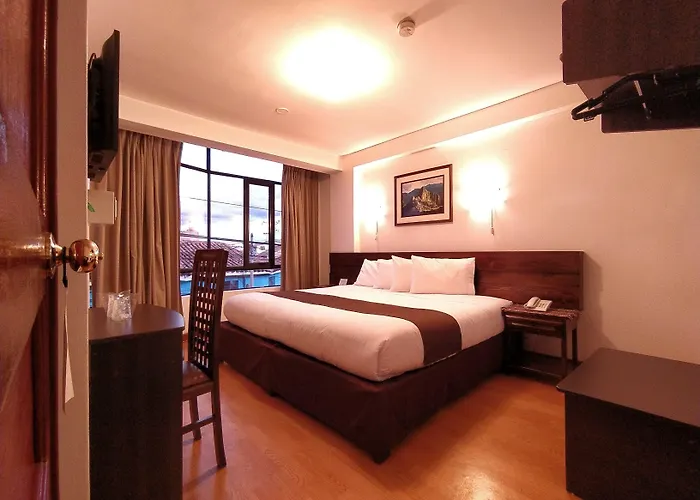 Hotel Illas 4*